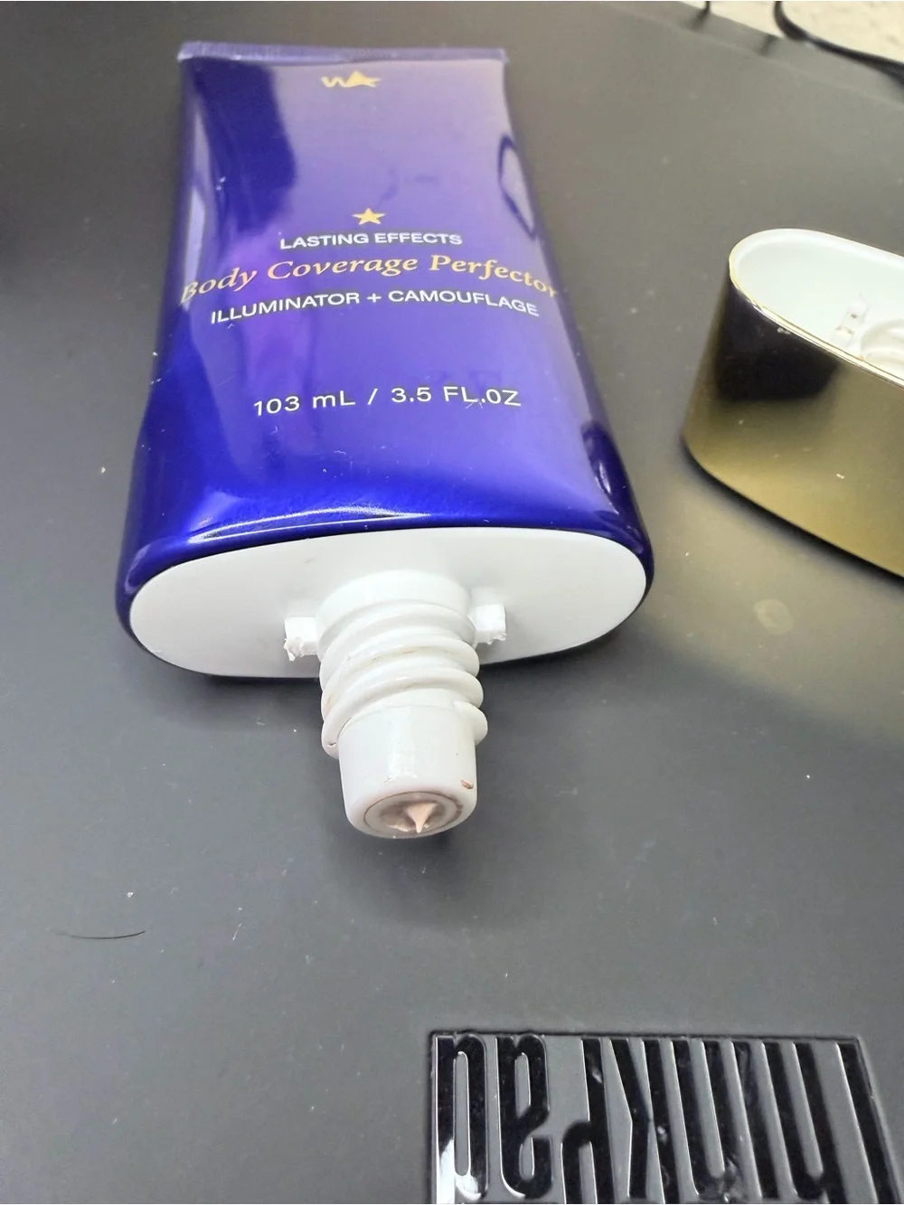 Lasting Effects Body Coverage Perfector - Blue